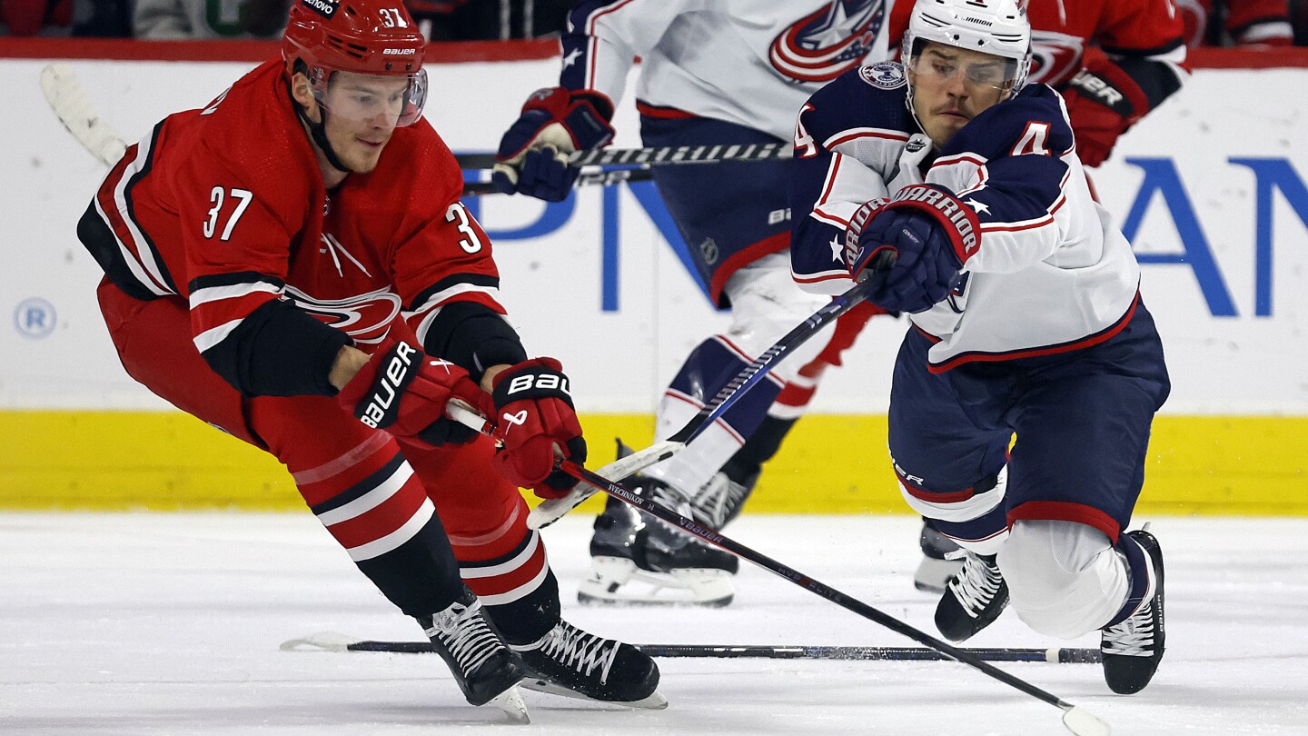 Hurricanes score 3 goals in 8:04 span in 3rd in 3-2 comeback victory over Blue Jackets #Hurricanes #score #goals #span #3rd #comeback #victory #Blue #Jackets