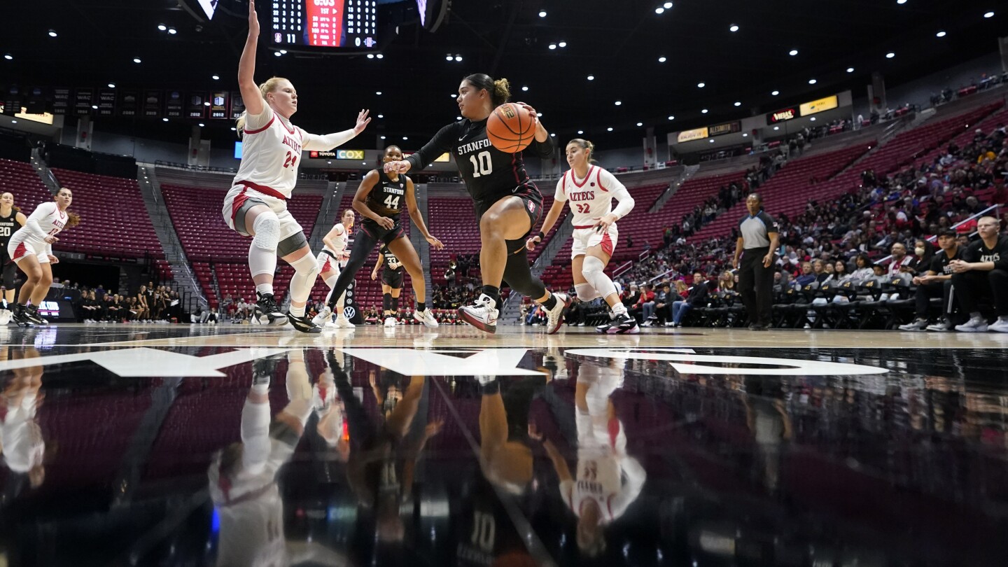 No. 3 Stanford routs San Diego State 85-44 #Stanford #routs #San #Diego #State