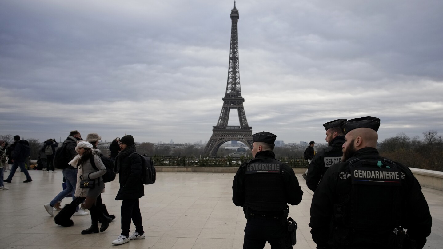 After a fatal attack near the Eiffel Tower, French investigators look into suspect’s mental health #fatal #attack #Eiffel #Tower #French #investigators #suspects #mental #health