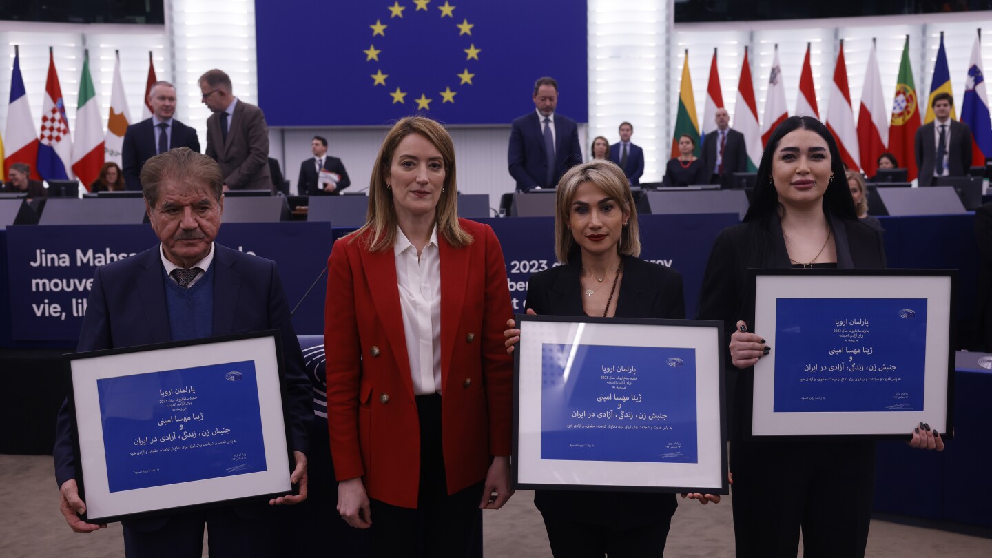 EU remembers Iranian woman who died in custody at awarding of Sakharov human rights prize #remembers #Iranian #woman #died #custody #awarding #Sakharov #human #rights #prize
