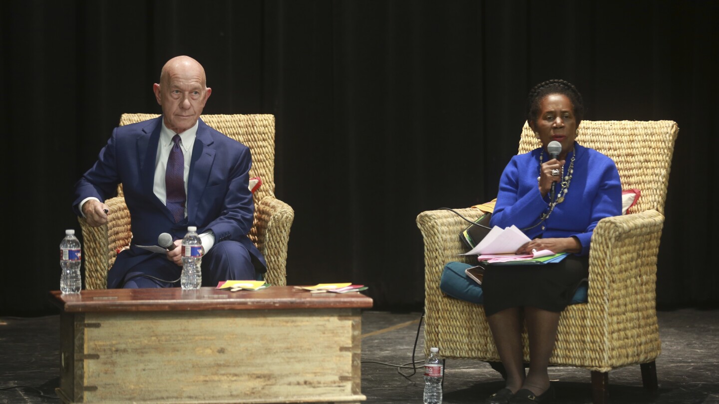 Voters to choose between US Rep. Sheila Jackson Lee and state Sen. John Whitmire for Houston mayor #Voters #choose #Rep #Sheila #Jackson #Lee #state #Sen #John #Whitmire #Houston #mayor