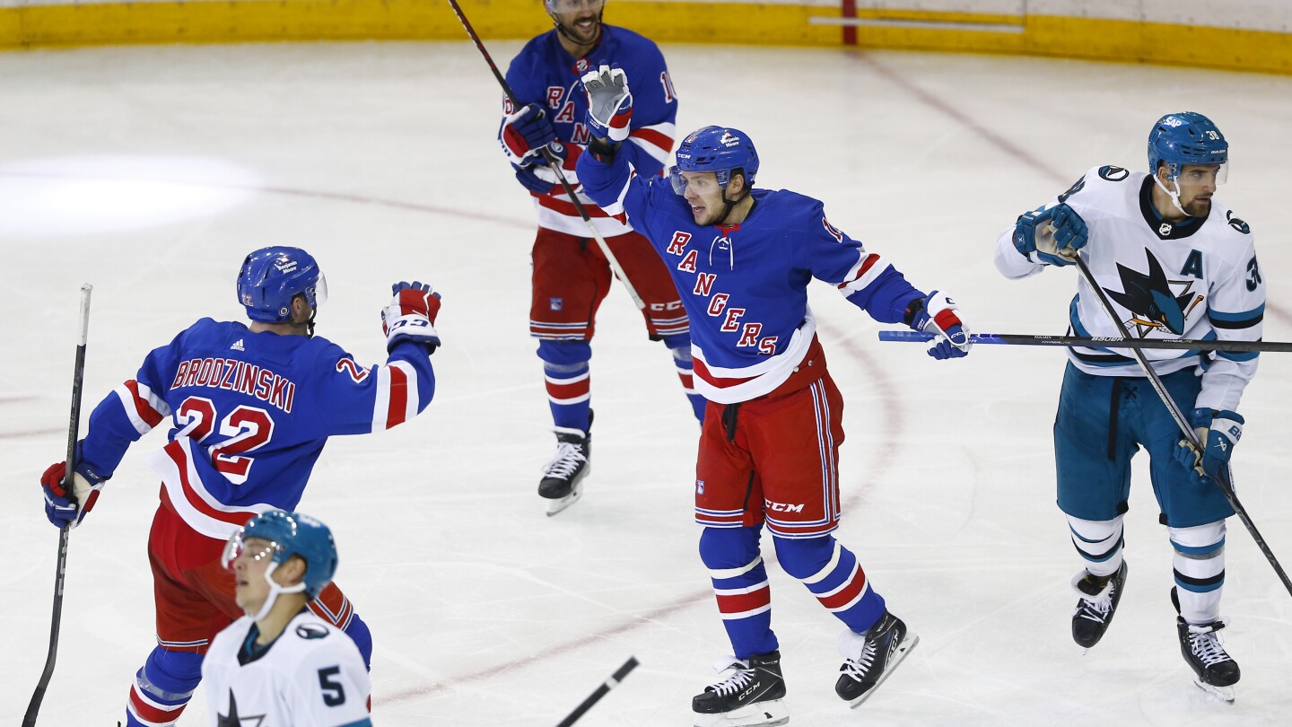Panarin has hat trick as Rangers hold on to beat Sharks 6-5 #Panarin #hat #trick #Rangers #hold #beat #Sharks