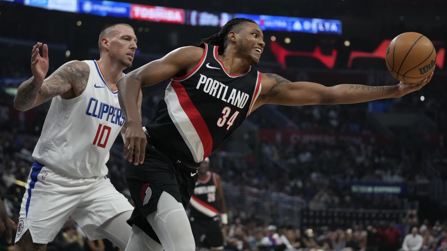 Clippers hold off short-handed Trail Blazers 132-127 for 4th straight win #Clippers #hold #shorthanded #Trail #Blazers #4th #straight #win