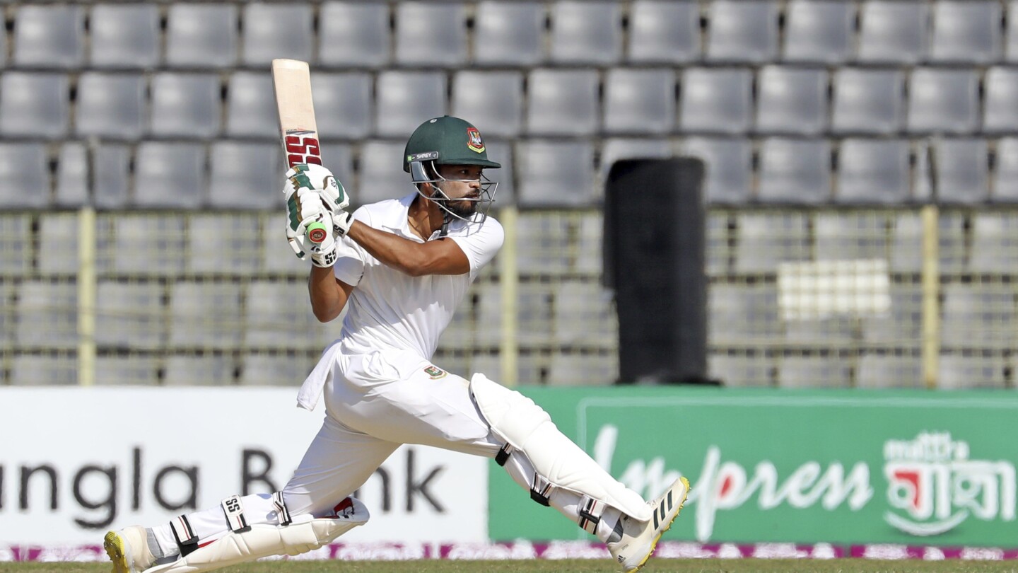 Bangladesh extends its lead to 301 on Day 4 of the 1st cricket test against New Zealand #Bangladesh #extends #lead #Day #1st #cricket #test #Zealand