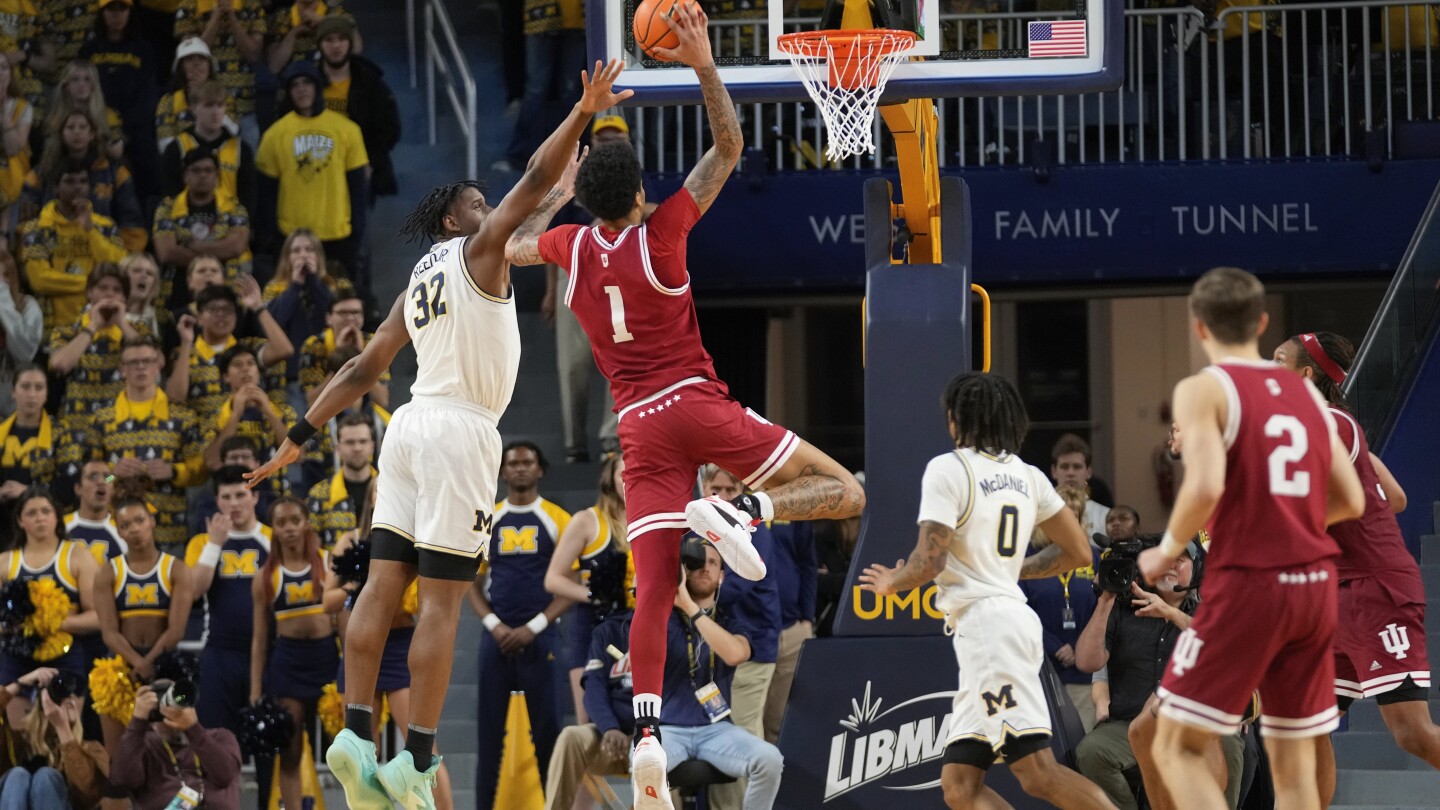 Ware has key basket and defensive play in last minute to lift Indiana to a 78-75 win over Michigan #Ware #key #basket #defensive #play #minute #lift #Indiana #win #Michigan
