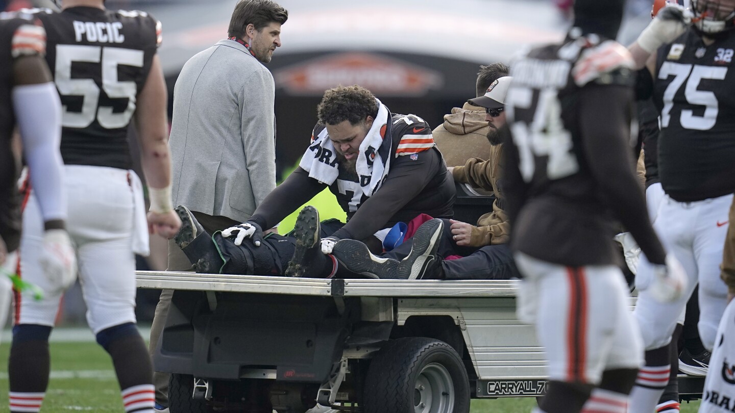 Injuries piling up for Browns as left tackle Jedrick Wills Jr. undergoes season-ending knee surgery #Injuries #piling #Browns #left #tackle #Jedrick #Wills #undergoes #seasonending #knee #surgery