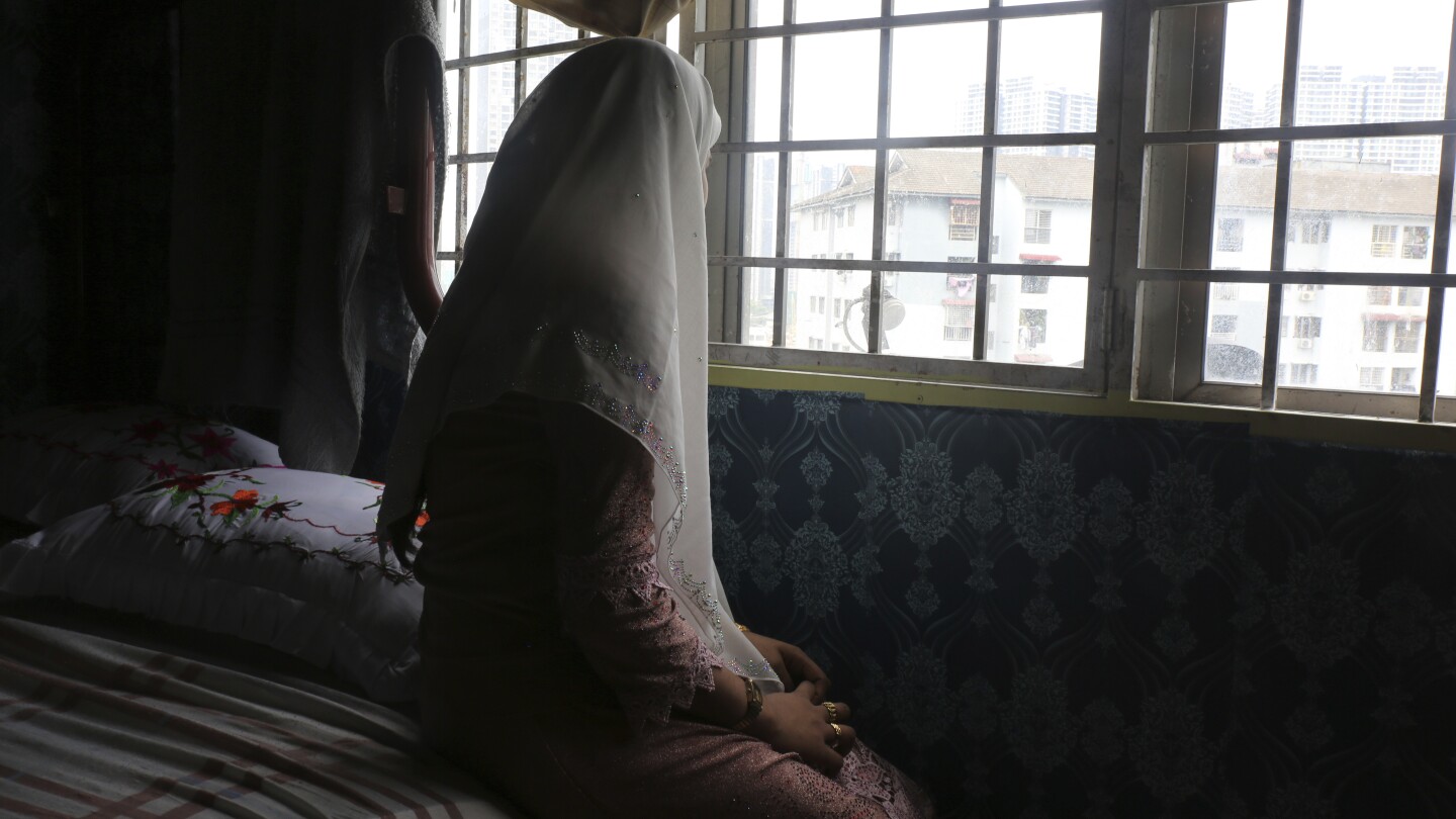 ‘I feel trapped’: Scores of underage Rohingya girls forced into abusive marriages in Malaysia #feel #trapped #Scores #underage #Rohingya #girls #forced #abusive #marriages #Malaysia