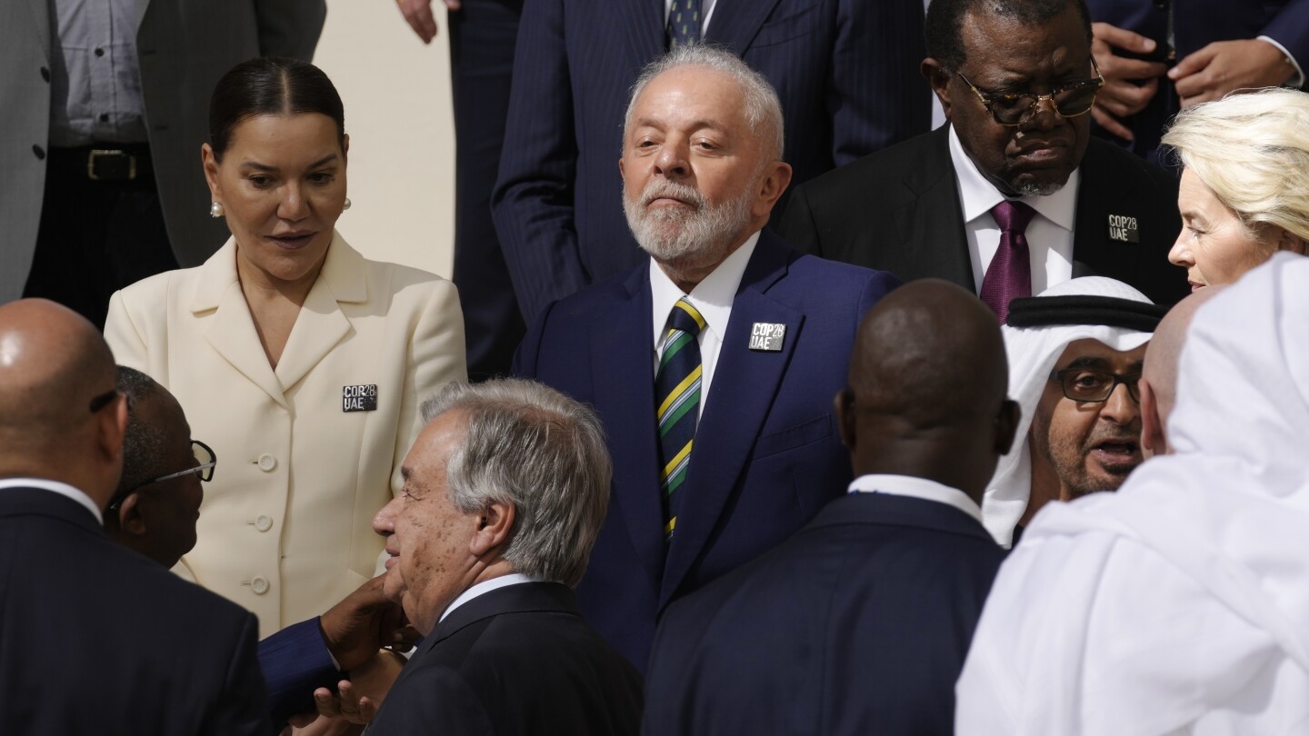 Brazil’s Lula takes heat on oil plans at UN climate talks, a turnaround after hero status last year #Brazils #Lula #takes #heat #oil #plans #climate #talks #turnaround #hero #status #year