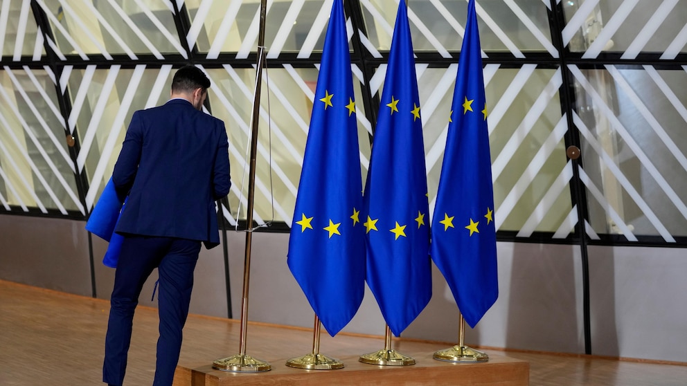 European Union is sorely tested to keep its promises to Ukraine intact #European #Union #sorely #tested #promises #Ukraine #intact