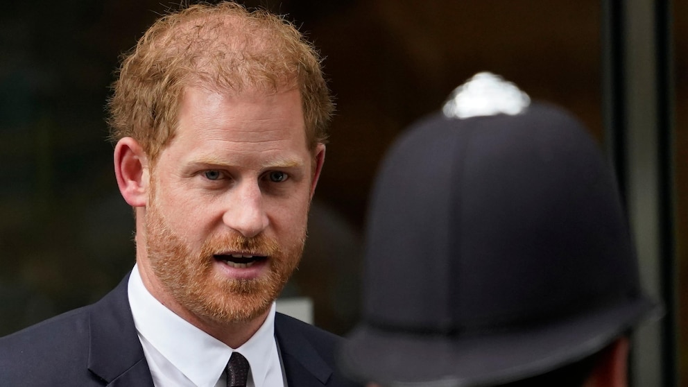 Judge rules against Prince Harry in early stage of libel case against Daily Mail publisher #Judge #rules #Prince #Harry #early #stage #libel #case #Daily #Mail #publisher